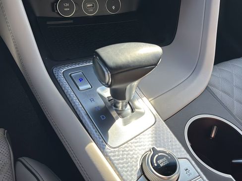 Used 2023 Genesis G70 3.3T w/ Sport Prestige Package image 34