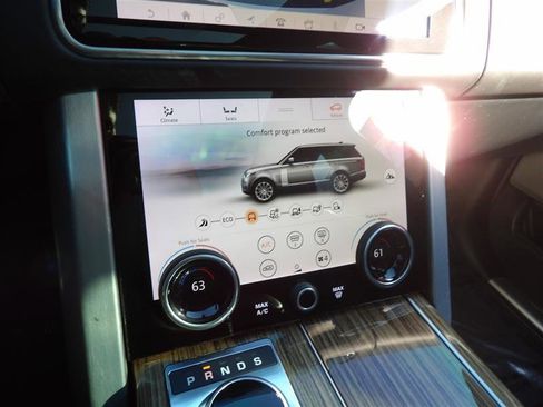 Used 2018 Land Rover Range Rover Supercharged image 30