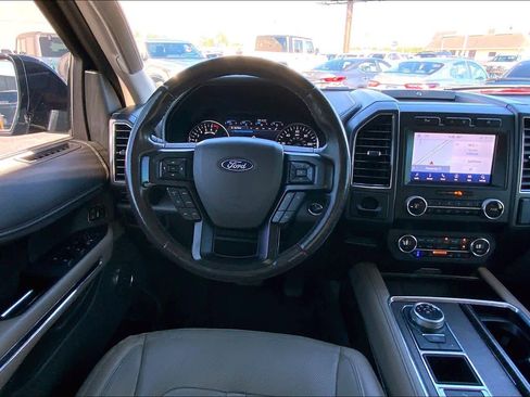 Used 2020 Ford Expedition Max Limited RWD image 6