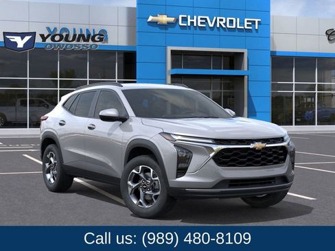 New 2026 Chevrolet Trax LT w/ Driver Confidence Package image 7