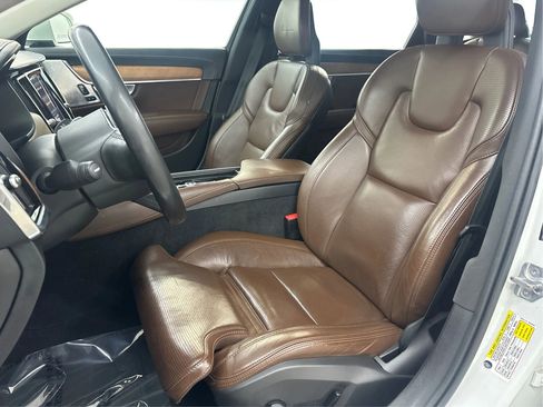 Used 2018 Volvo S90 T6 Inscription image 13