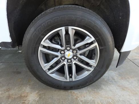 Used 2022 Chevrolet Colorado W/T w/ Custom Special Edition AWD/4WD image 64