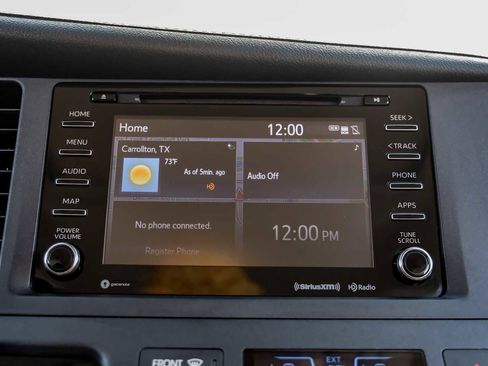 Used 2018 Toyota Sienna XLE image 29