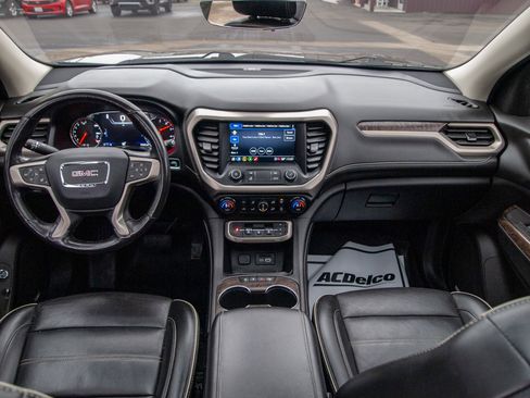 Used 2022 GMC Acadia Denali w/ GMC Pro Grade Package image 30