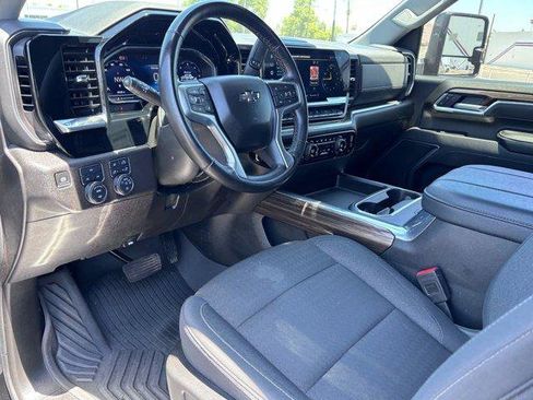 Used 2025 Chevrolet Silverado 2500 LT w/ Trail Boss Package AWD/4WD image 15