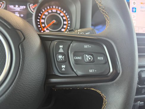 Used 2024 Jeep Wrangler Unlimited Sport AWD/4WD image 14
