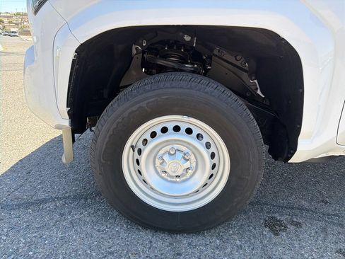 Used 2025 Toyota Tacoma SR RWD image 14
