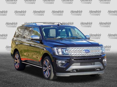 Used 2020 Ford Expedition Platinum image 2