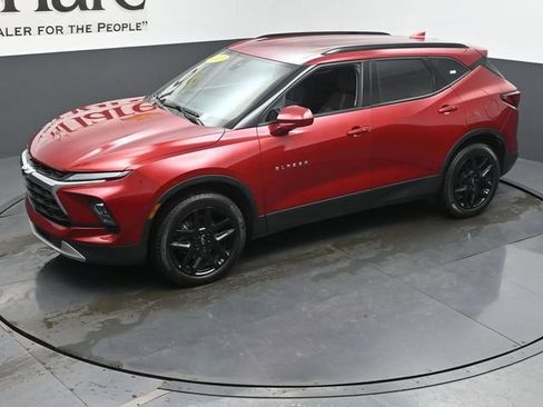 Used 2023 Chevrolet Blazer LT w/ Convenience Package FWD image 44