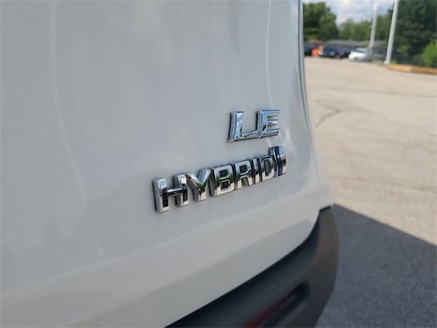 Used 2022 Toyota Sienna LE image 7