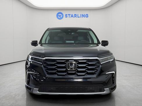 Used 2025 Honda Pilot EX-L image 16