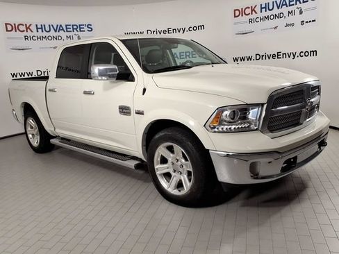 Used 2016 RAM 1500 Laramie Longhorn w/ Convenience Group AWD/4WD image 3