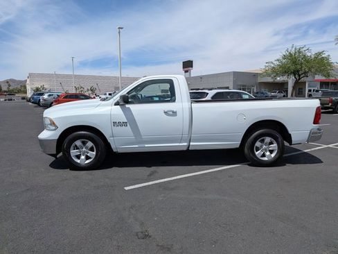 Used 2017 RAM 1500 Classic SLT RWD image 8