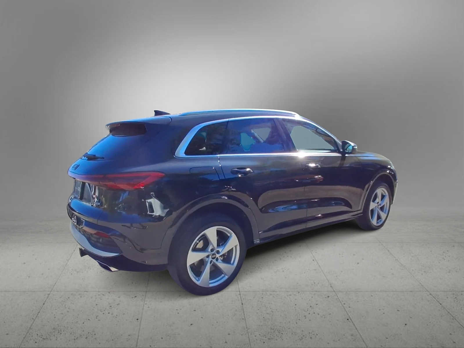 Certified 2025 Audi Q5 Premium Plus AWD/4WD image 8