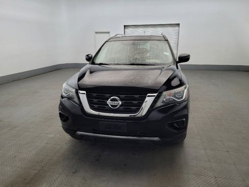 Used 2017 Nissan Pathfinder S AWD/4WD image 15