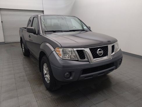 Used 2019 Nissan Frontier SV image 14