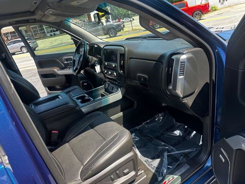 Used 2018 Chevrolet Silverado 1500 LTZ Z71 w/ LTZ Plus Package AWD/4WD image 13