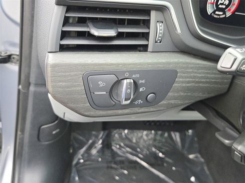 Used 2023 Audi A4 2.0T Premium Plus w/ Premium Plus Package image 32