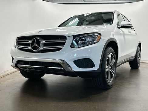 Used 2018 Mercedes-Benz GLC 300 4MATIC image 30
