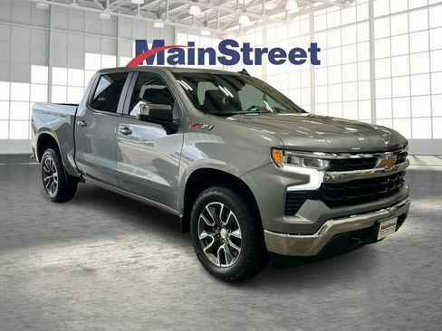 Used 2023 Chevrolet Silverado 1500 LT AWD/4WD image 7