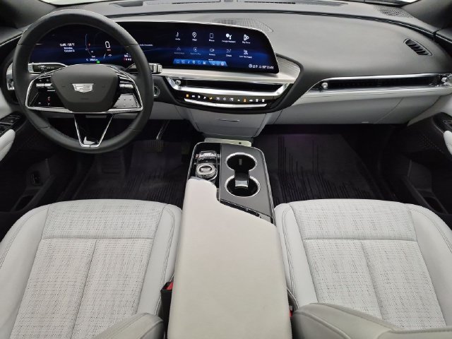 Certified 2024 Cadillac Lyriq Sport w/ LPO, Floor Liner Package AWD/4WD image 23