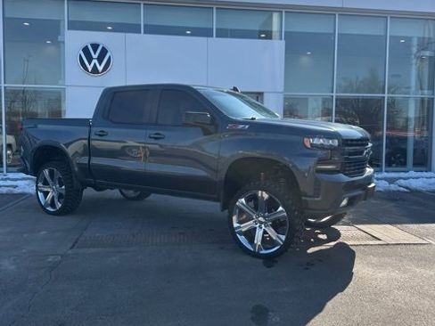 Used 2019 Chevrolet Silverado 1500 RST w/ All-Star Edition image 2