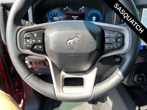 Used 2025 Ford Bronco Badlands AWD/4WD image 20