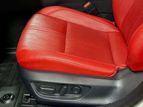 Used 2025 Toyota Camry LE FWD image 16