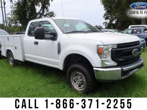 Used 2021 Ford F250 XL w/ Power Equipment Group AWD/4WD image 4