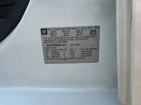 Used 2016 GMC Sierra 1500 Denali AWD/4WD image 32