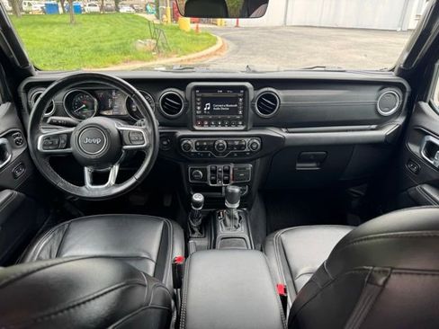 Used 2021 Jeep Wrangler Unlimited Sahara w/ Dual Top Group image 24