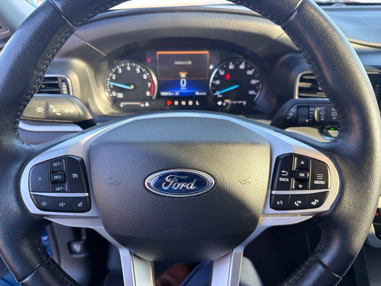Used 2021 Ford Explorer XLT w/ Equipment Group 202A AWD/4WD image 24