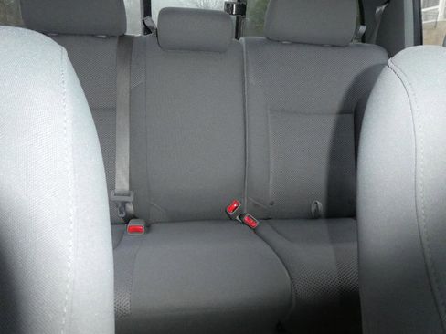 Used 2011 Toyota Tacoma PreRunner image 8