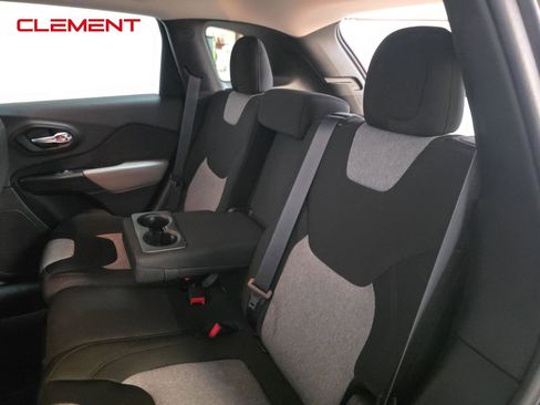 Used 2014 Jeep Cherokee Latitude image 22