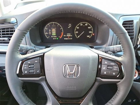 New 2026 Honda Odyssey Elite image 9