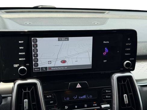 Certified 2023 Kia Sorento EX AWD/4WD image 22