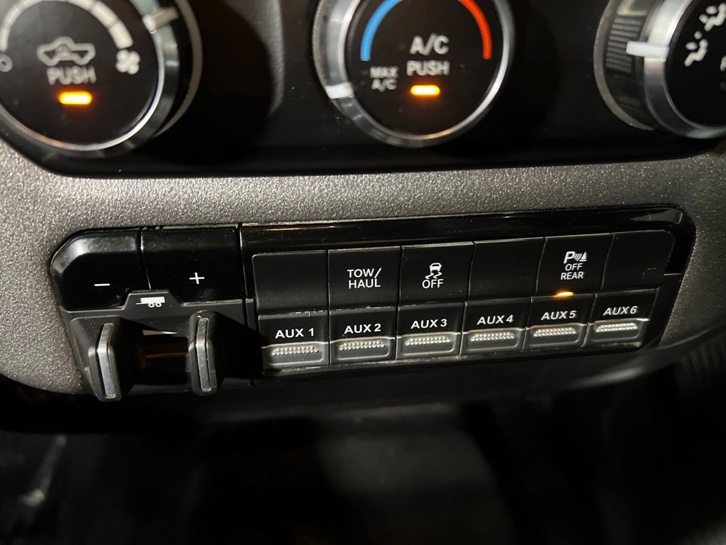Used 2022 RAM 2500 Tradesman AWD/4WD image 32