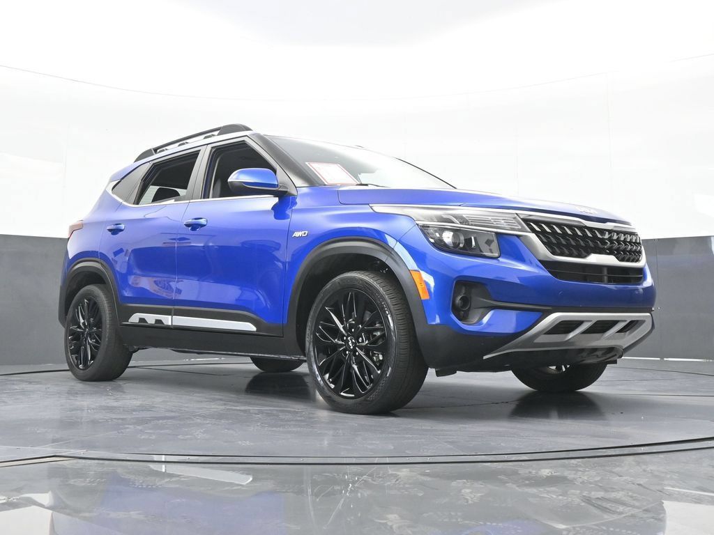 Used 2023 Kia Seltos Nightfall Edition AWD/4WD image 60