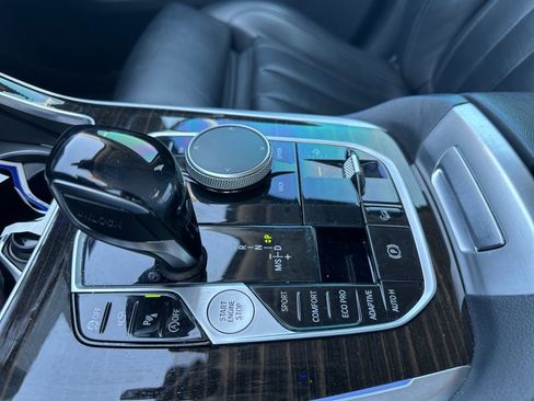 Used 2020 BMW X7 xDrive40i AWD/4WD image 23