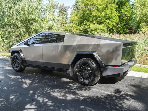 Used 2024 Tesla Cybertruck Cyberbeast image 3