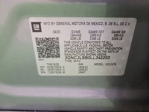 Used 2020 Chevrolet Trax LT w/ LT Convenience Package FWD image 33