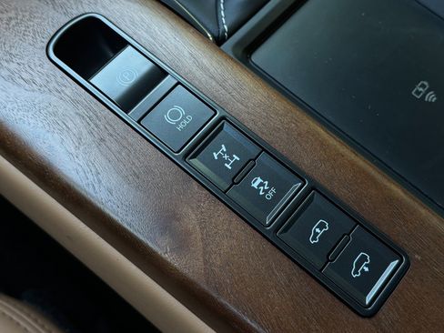 Used 2023 Lexus LX 600 4WD w/ Accessory Package (Z1) image 50