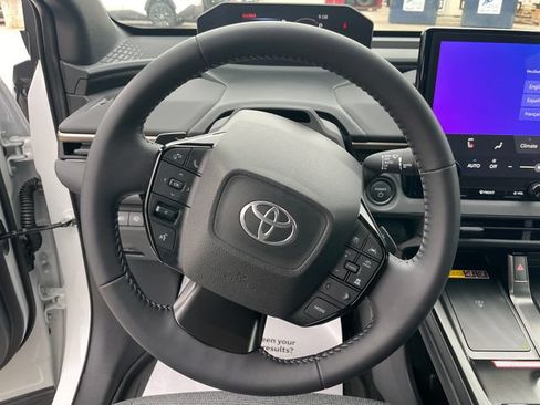 Used 2026 Toyota bZ AWD/4WD image 25