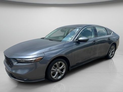 Used 2024 Honda Accord EX image 2