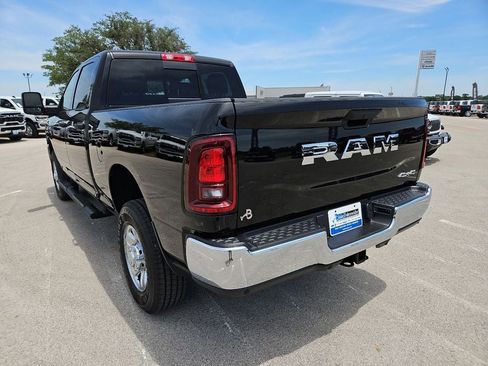New 2026 RAM 2500 Tradesman AWD/4WD image 5