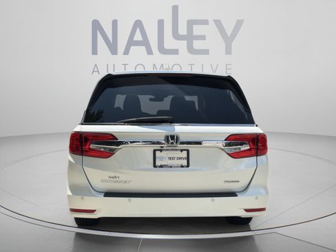 Used 2019 Honda Odyssey Touring image 4
