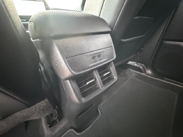 Used 2025 Chevrolet Equinox LT w/ Convenience Package II FWD image 31