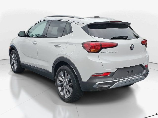 Used 2023 Buick Encore GX Essence w/ Experience Buick Package FWD image 5