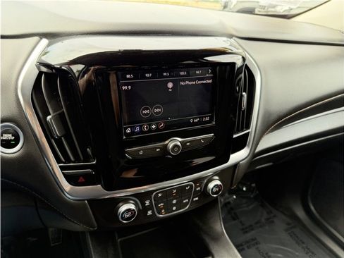 Used 2020 Chevrolet Traverse LS FWD image 42