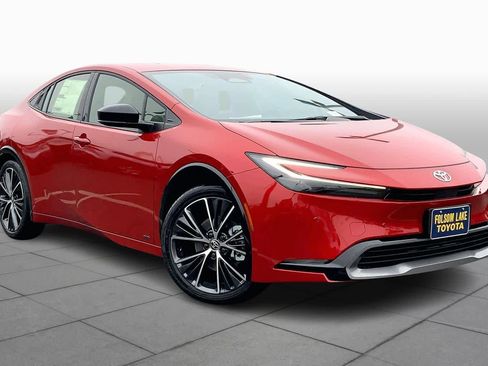 New 2026 Toyota Prius XLE image 2